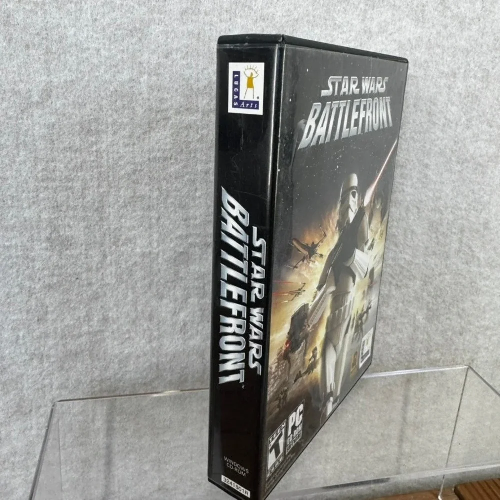 Star Wars Battlefront PC CD-ROM 2004 3 Discs CLEAN Video Game